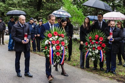 Polaganje vijenaca Bosanka (24).jpg